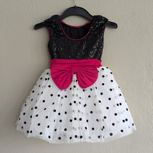 ✨ Revolution Dance Costume – “Let’s Go to the Movies” * Small Child ✨ - Picture 4 of 11